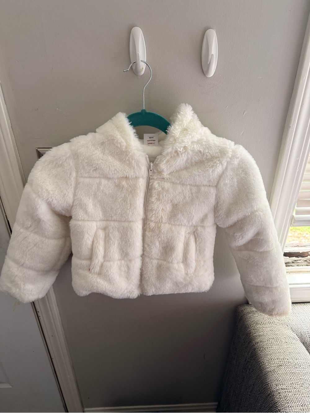 wonder nation White Faux Fur Hooded Puffer Jacket